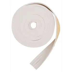 Tetninglist E 9x4 mm 24 m hvit