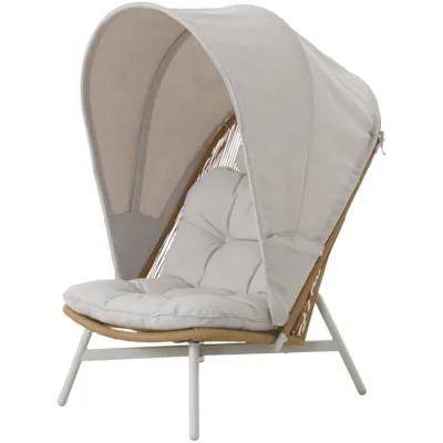 Loungestol med puter og kalesje