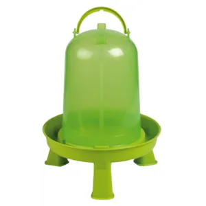 Vannautomat med ben til høns