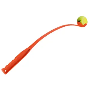 Tennisball-kaster med ball