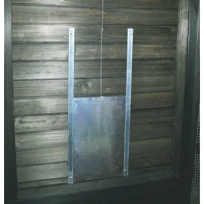 Hønsedør aluminium 32x20 cm