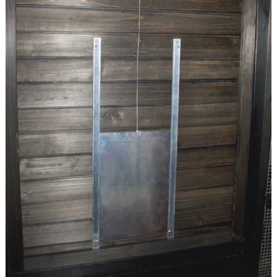 Hønsedør aluminium 32x20 cm