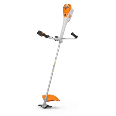 Batteridrevet gresstrimmer/ryddesag FSA 135