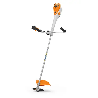 Batteridrevet gresstrimmer/ryddesag FSA 135