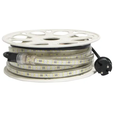 Lyslenke rull varm hvit farge med støpsel 10 m