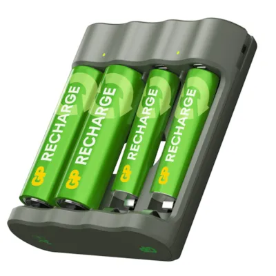 Batterilader med 4 stk batterier