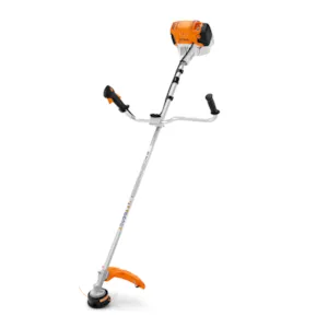 Bensindrevet gress og ryddesag FS 131