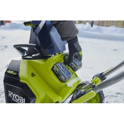 Batteridrevet snøfreser RY18STX45A-0, bilde 4