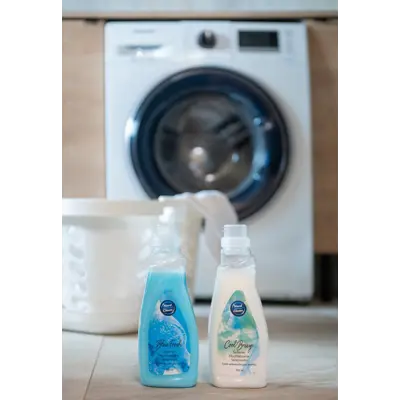 Tøymykner Blue Fresh 0,75 L, bilde 2
