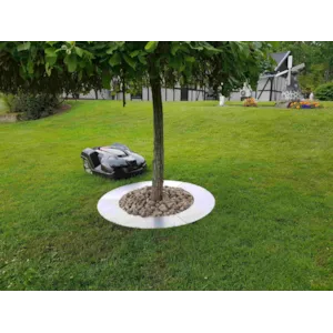 Tre- og buskring i jern Ø90 cm