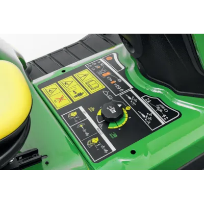 Plentraktor X948 med klippeaggregat, bilde 4