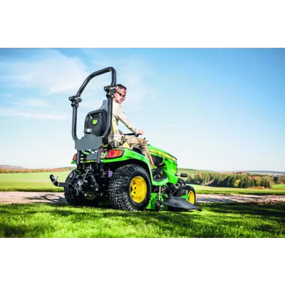 Plentraktor X948 med klippeaggregat, bilde 5