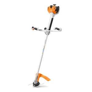 Bensindrevet gressag/ryddesag FS 411.0 C-EM